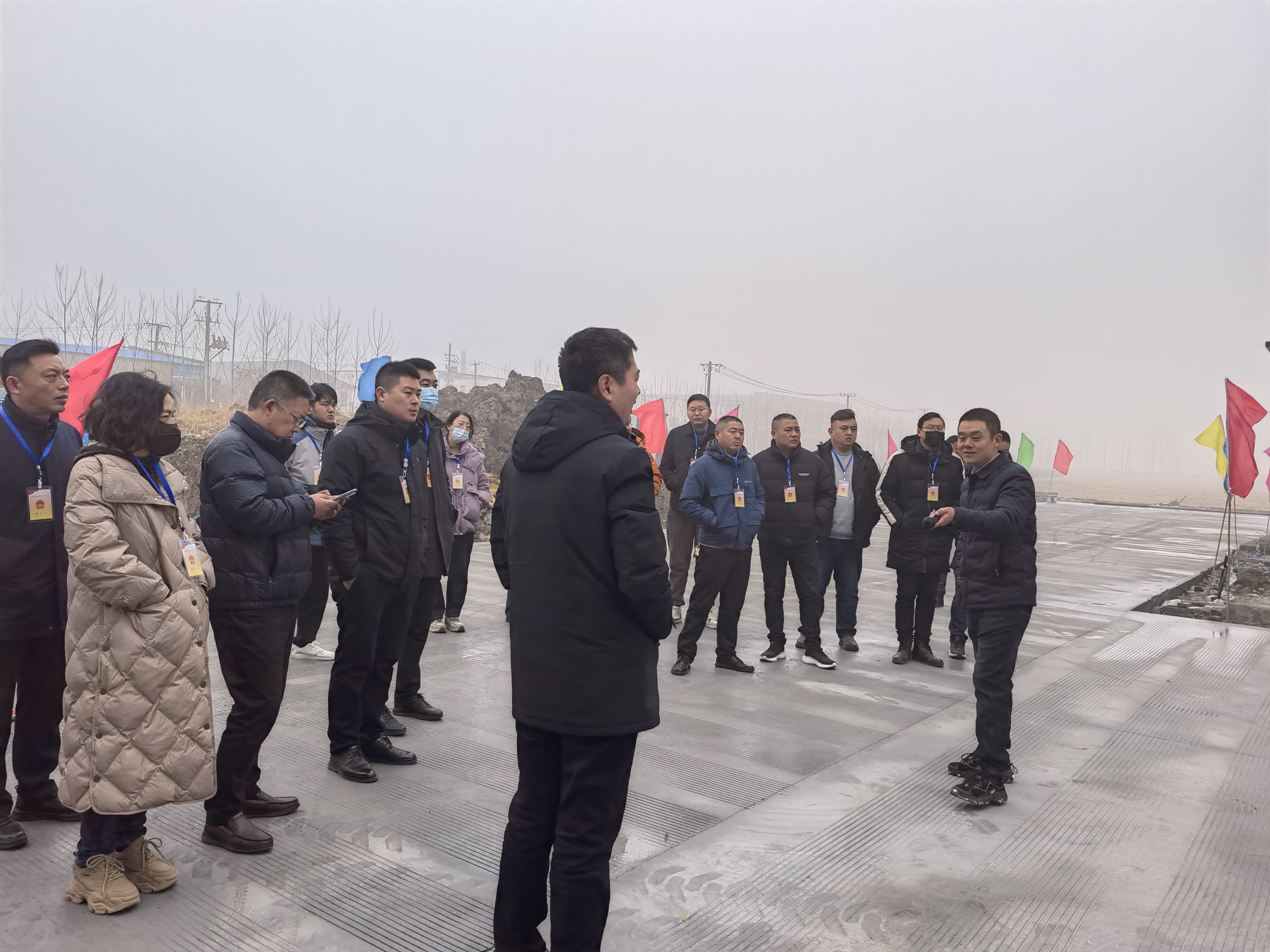 谢其志参加锦屏镇重点项目视察活动
